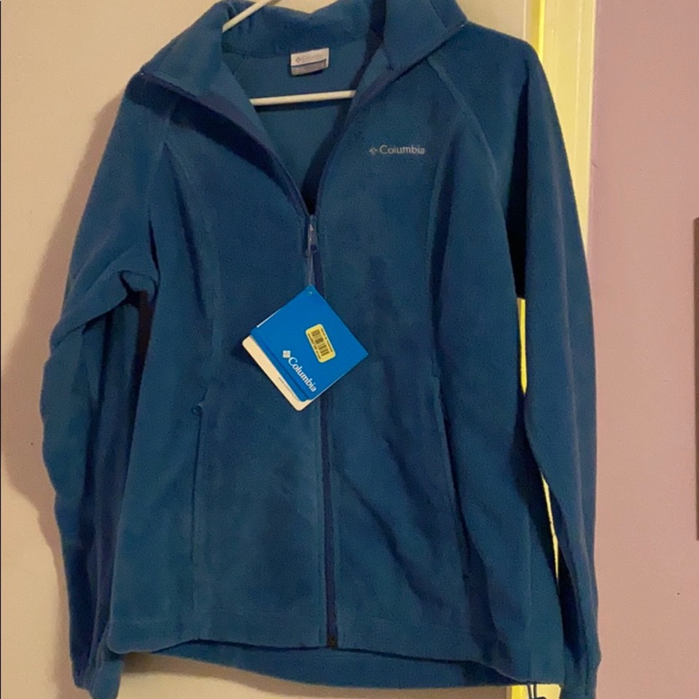New Columbia sweater